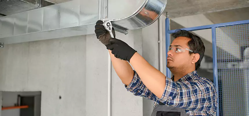 Our Clogged Air Duct Repair Services in Youngstown, OH